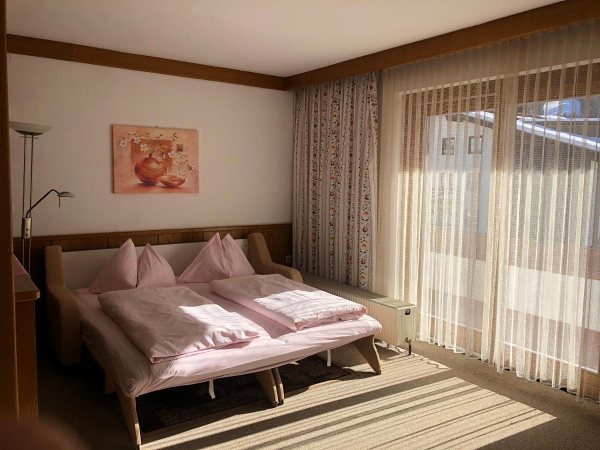 באד קליניקירשהיים Fruehstueckspension-Appartementhaus Wasserer מראה חיצוני תמונה