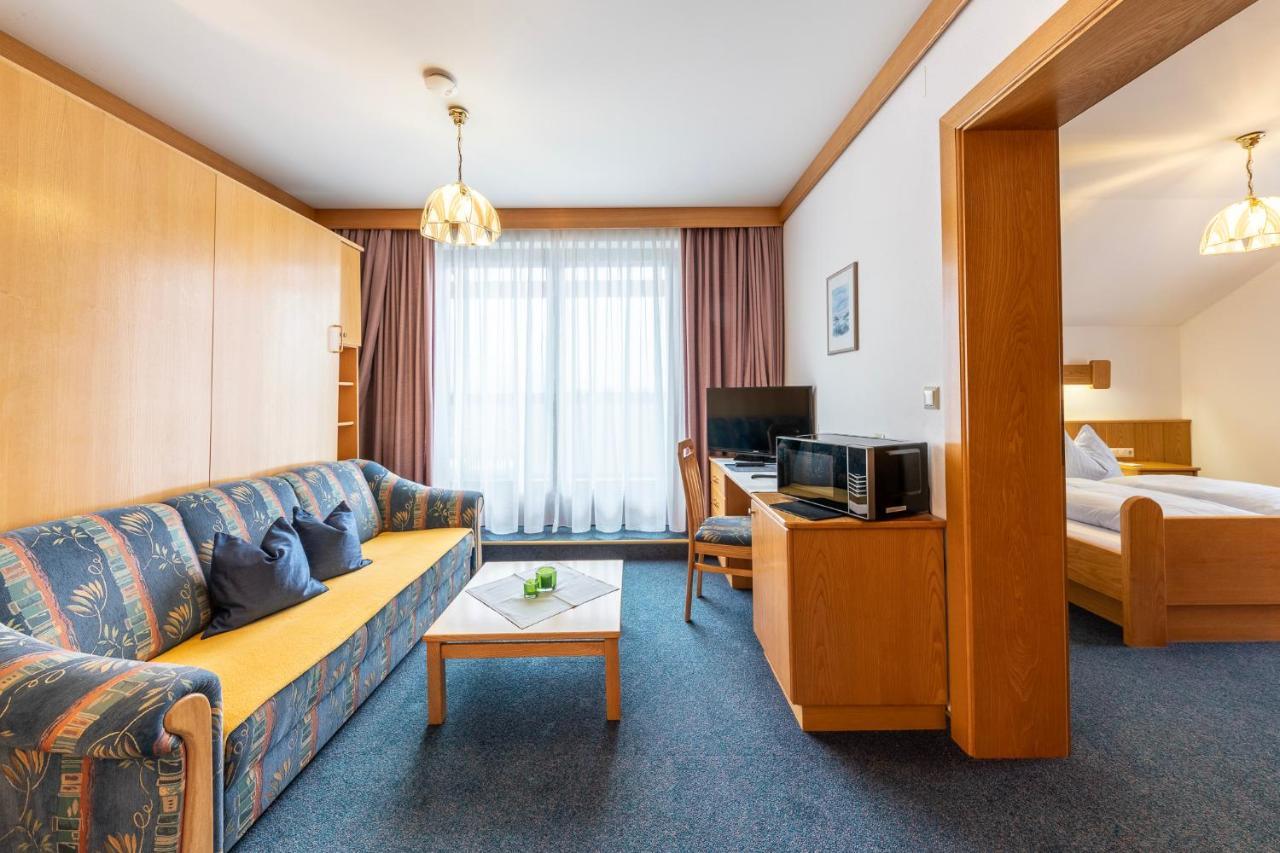 באד קליניקירשהיים Fruehstueckspension-Appartementhaus Wasserer מראה חיצוני תמונה